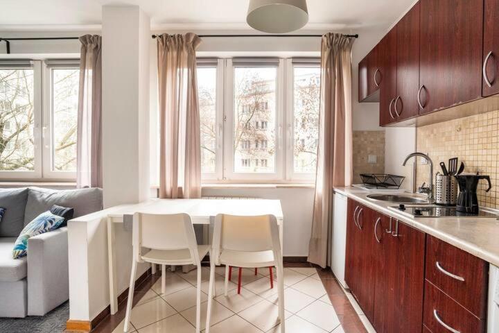 ורשה Przytulny I Cichy Apartament Blisko Centrum מראה חיצוני תמונה